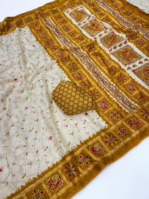 Vastrangan sas bahu bandhani saree buy wholesale clothes online